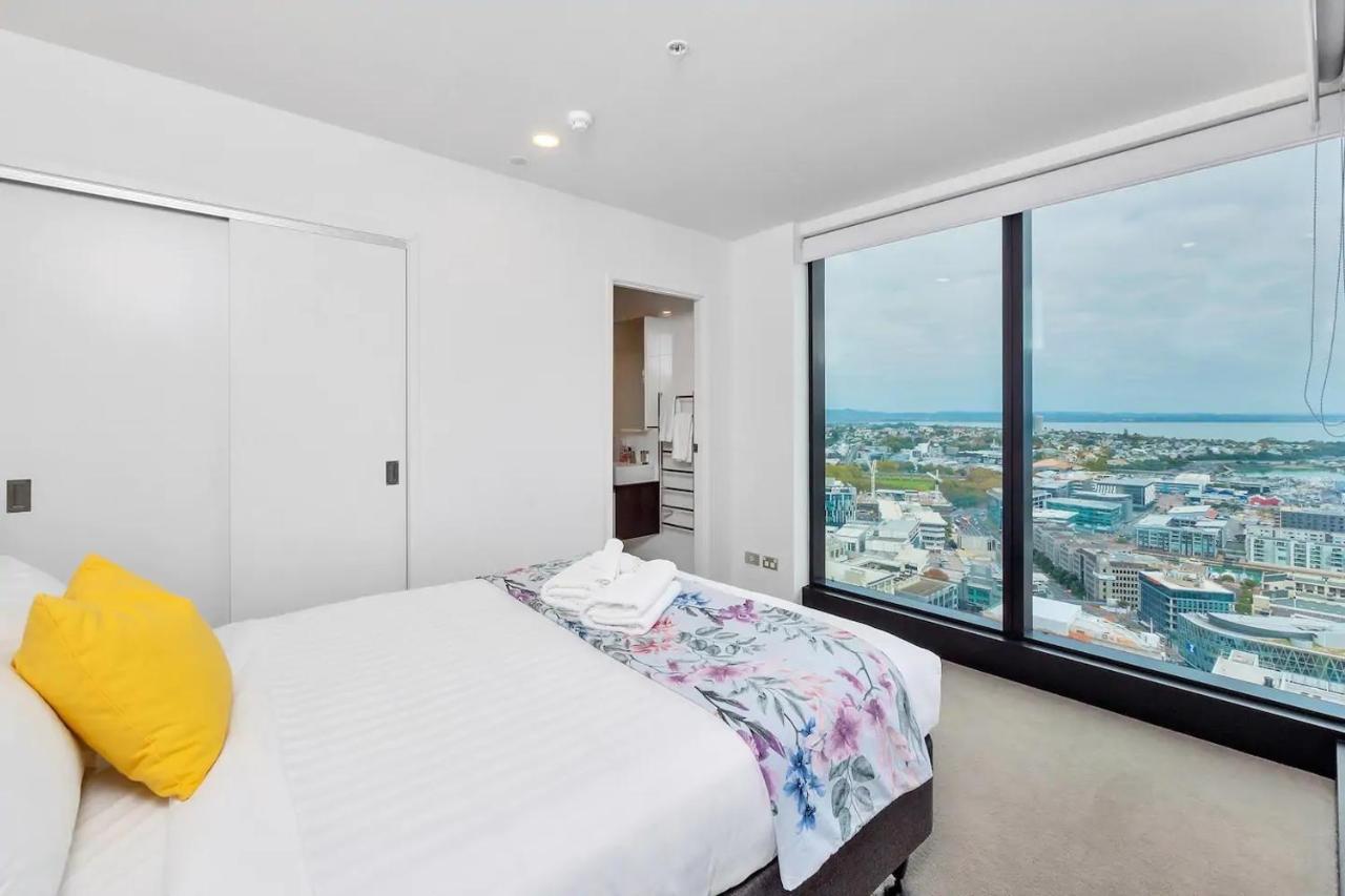Appartamento Amazing Harbour, Skytower And Rangitoto Views Auckland Esterno foto
