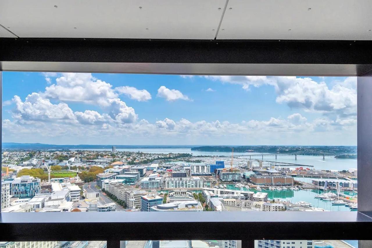 Appartamento Amazing Harbour, Skytower And Rangitoto Views Auckland Esterno foto